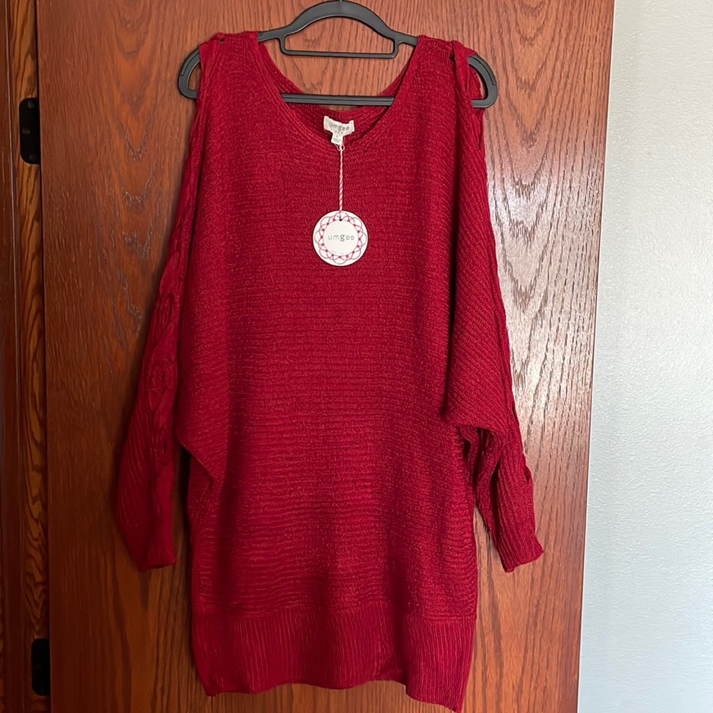 NWT Burgundy Umgee Knit Sweater